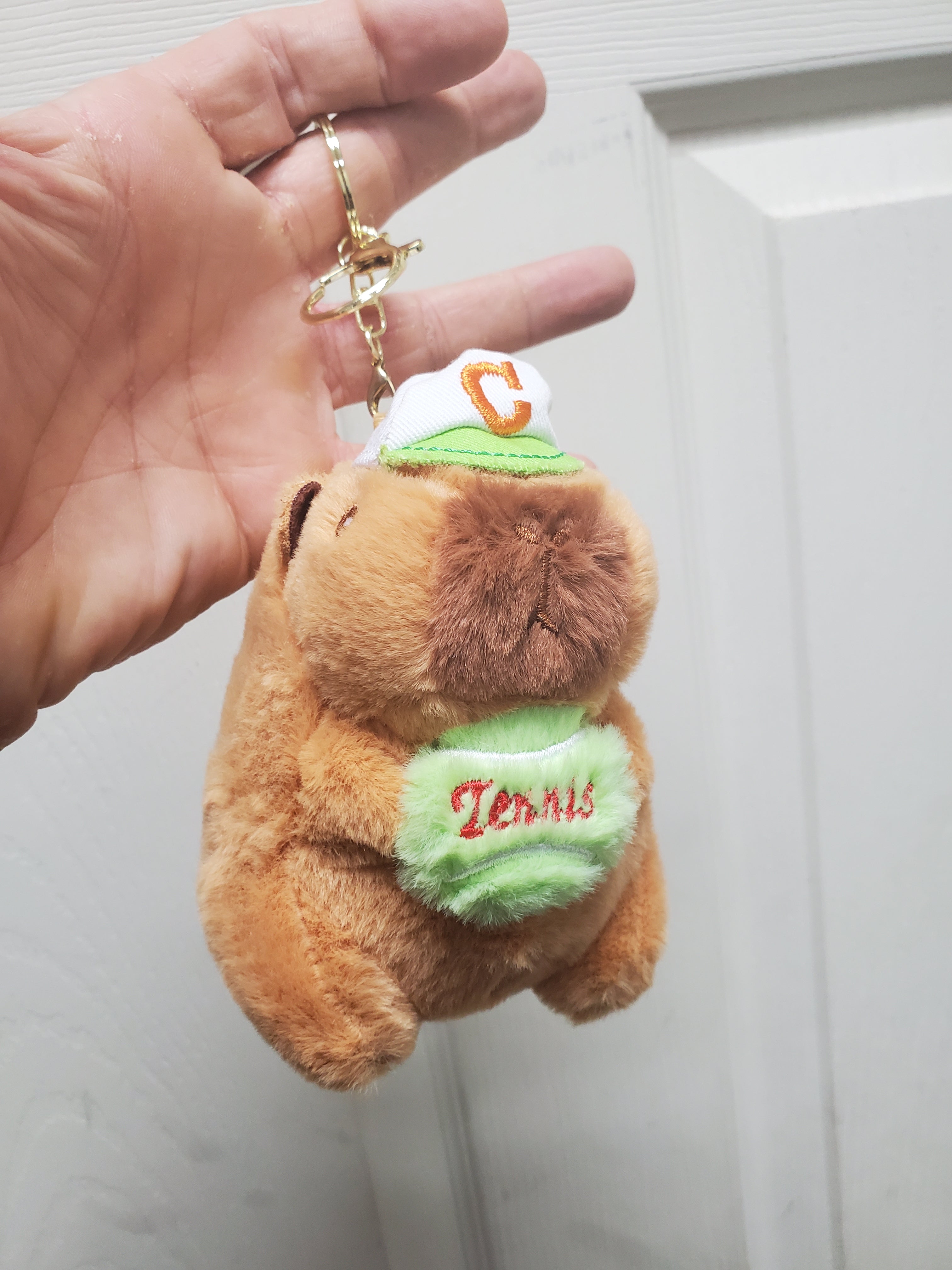 Capybara Stuffed Animals w/keychain Tennis