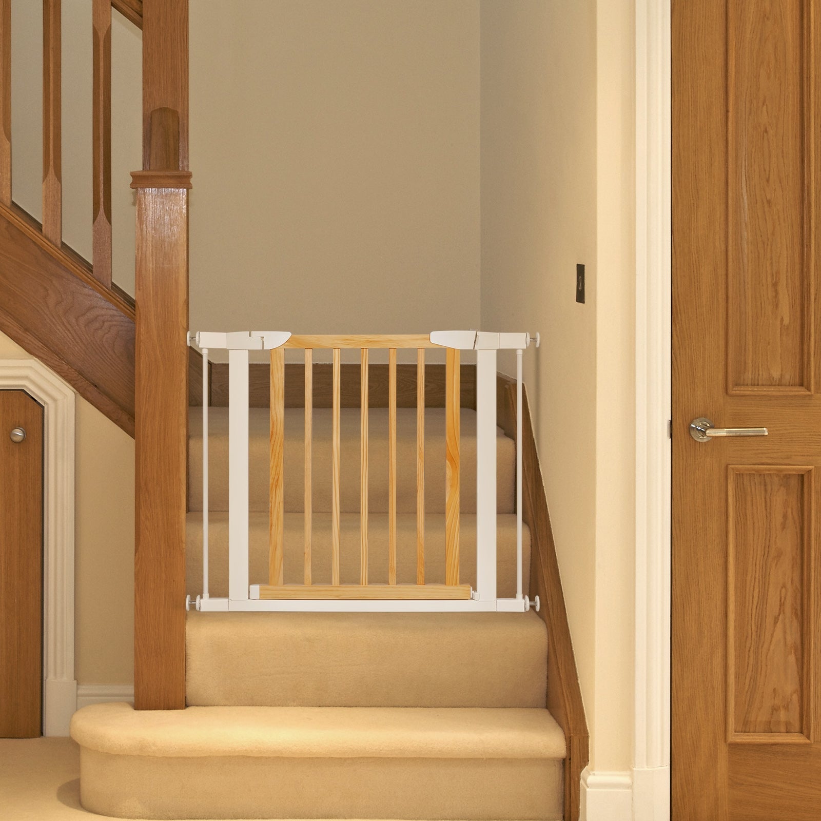 Extendable Safety Gate for Baby and Pet