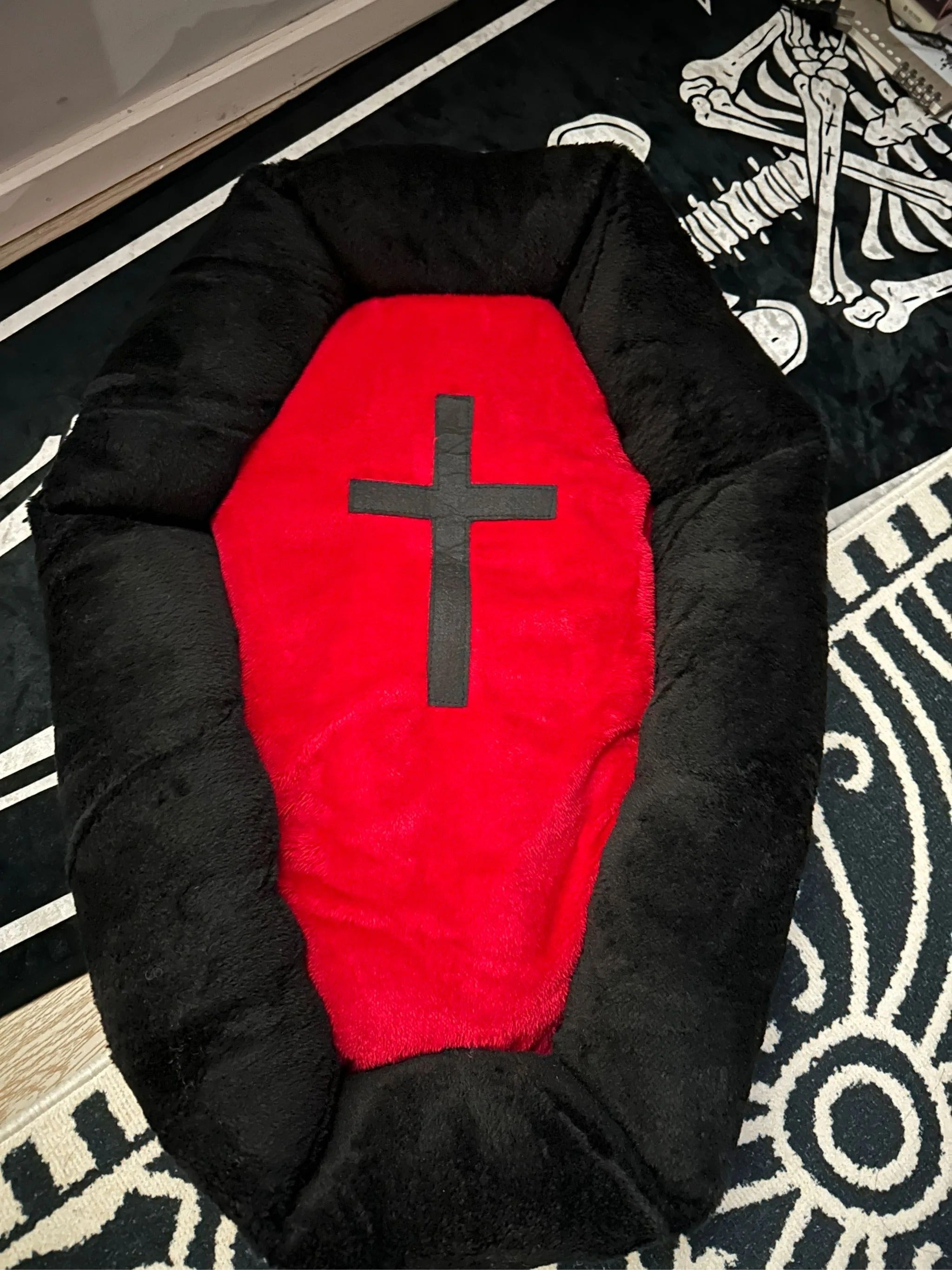 Halloween Pet Bed — Spooky Cozy Bed for Dogs & Cats