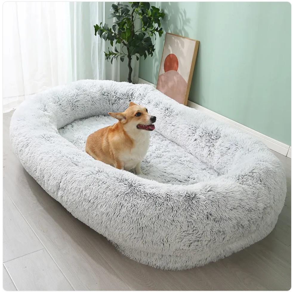 Plush Winter Pet Bed - Warm, Large, Removable & Washable Gradient Gray 190x115x35CM