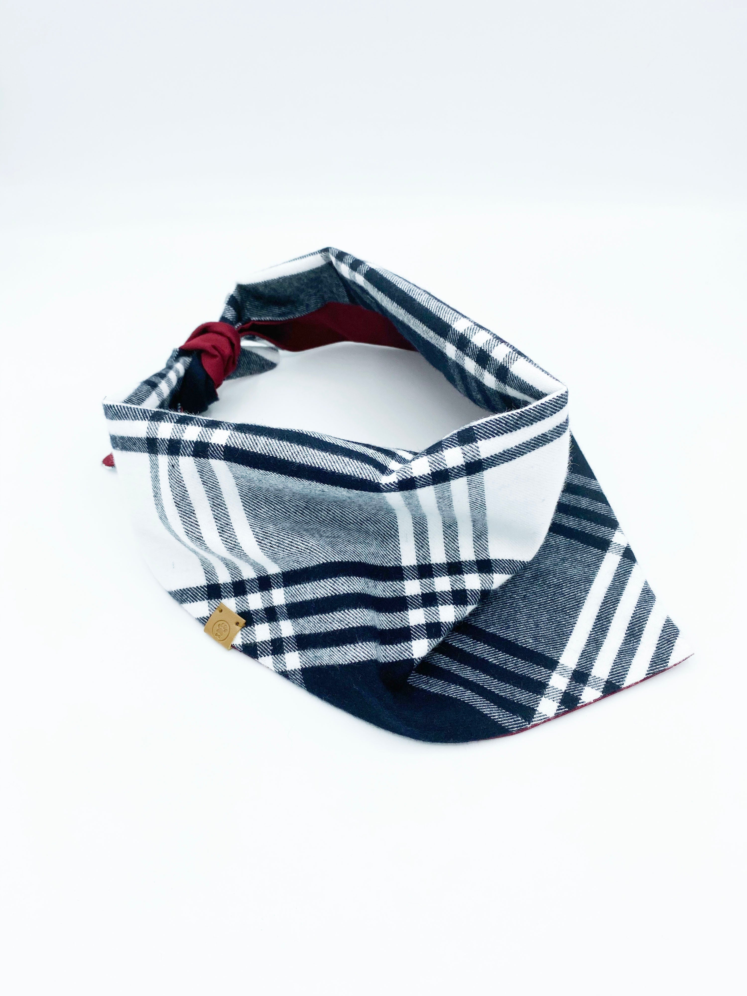 Bobby' Reversible Pet Bandana Pet M L