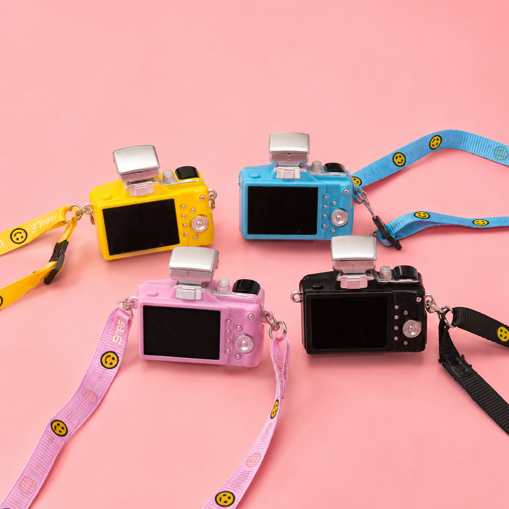 Cute Camera Pendant Pet Necklace – Fashion Camera Charm Dog & Cat Accessory