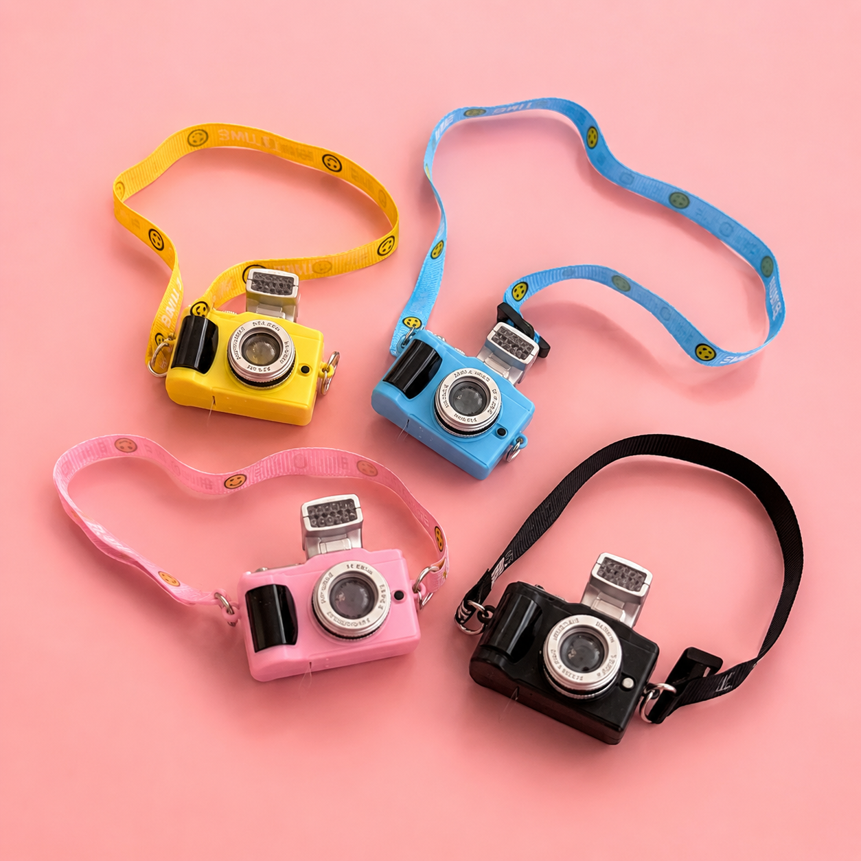 Cute Camera Pendant Pet Necklace – Fashion Camera Charm Dog & Cat Accessory