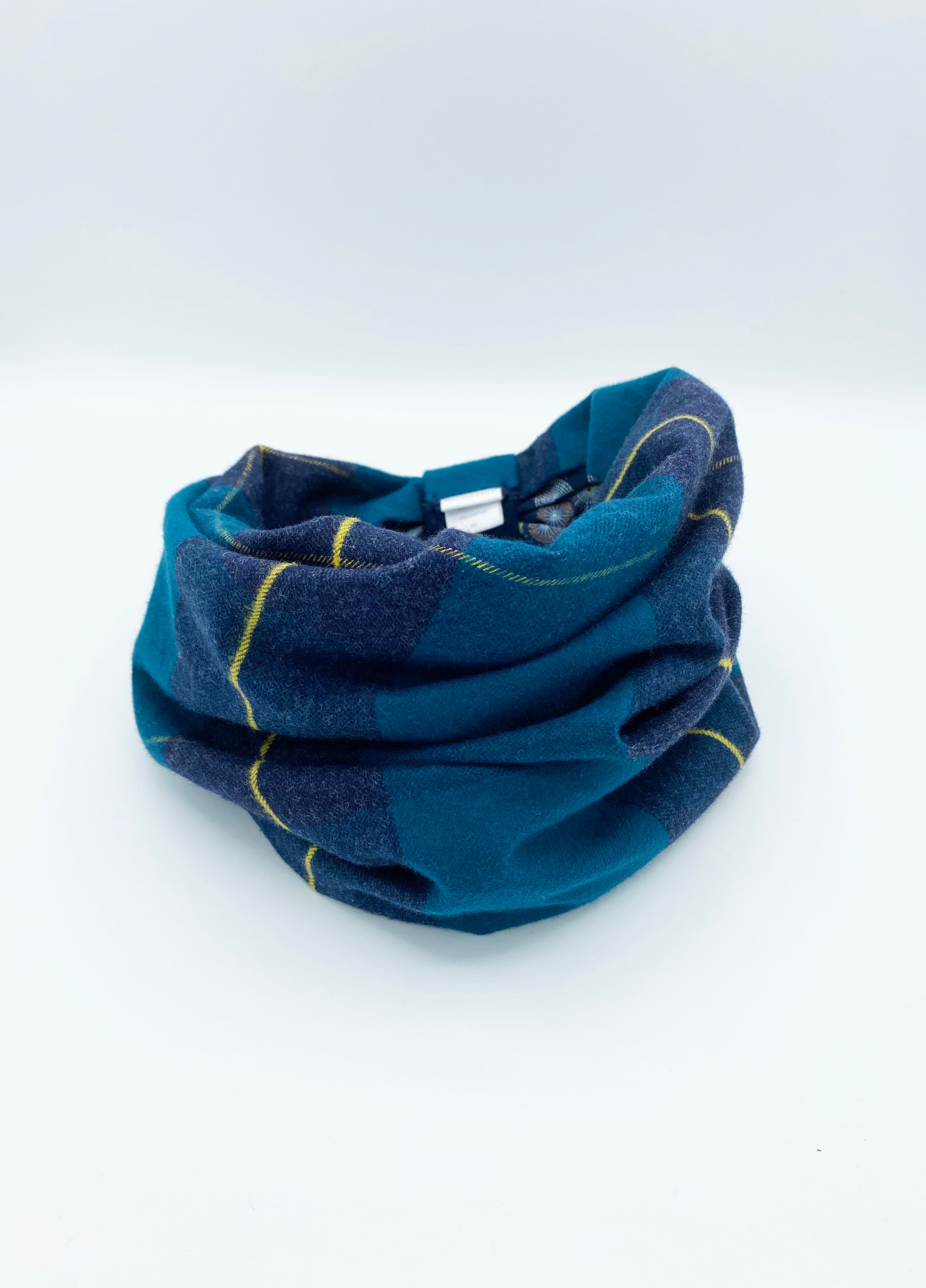 Blair' Reversible Pet Snood Pet M L