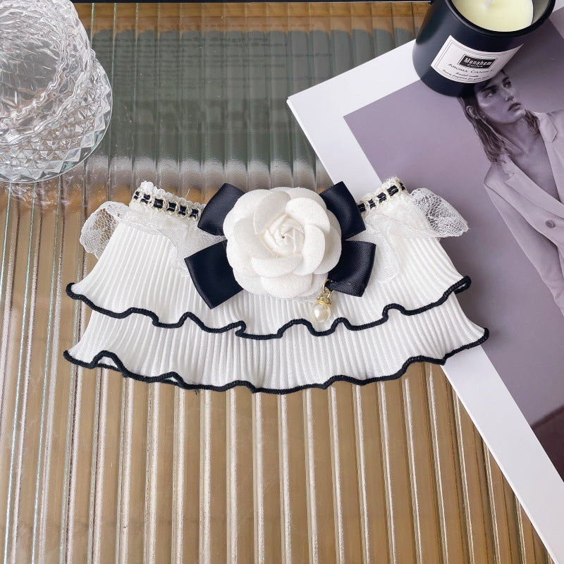 Elegant Lace Pet Collar with Camellia Flower – Vintage Dog & Cat Ruffle Necklace