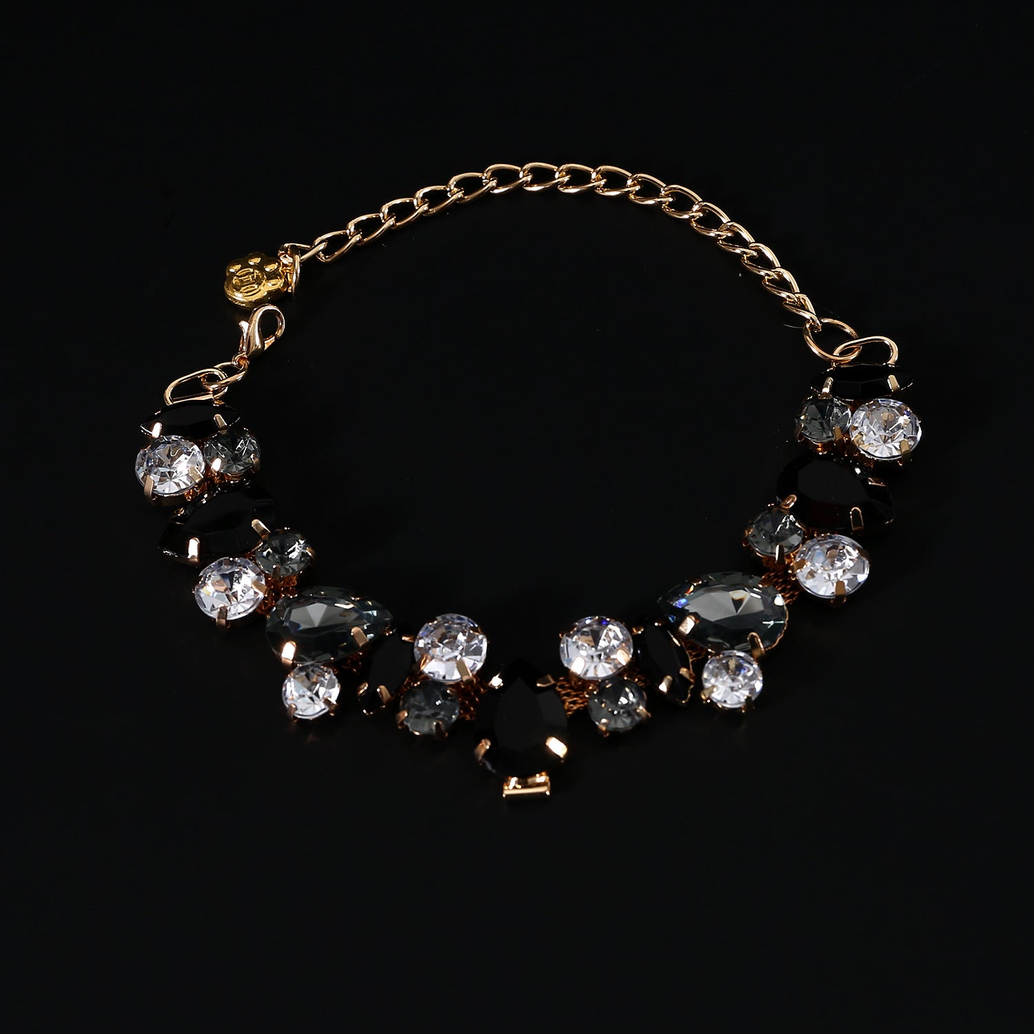 Luxury Crystal Pet Necklace – Rhinestone Dog Jewelry Collar for Small Dogs & Cats Black
