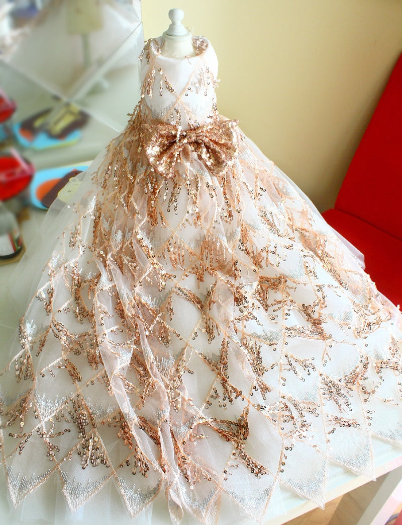 Handmade Luxury Sequin Dog Evening Dress with Train – Couture Gold Pet Gown for Weddings & Red Carpet Style