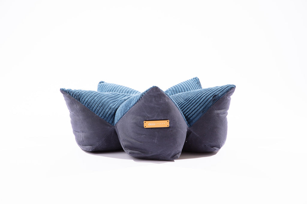 OULU X PEHOM - CUDDLE PET PILLOW BED- Navy Blue / Olive Green / Canyon Brown Navy Blue