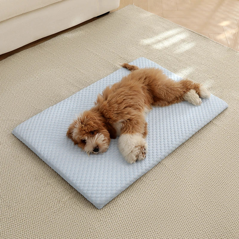 New Summer Ice Silk Cooling Pet Mat Thick Breathable Dog Bed Pad Non-Slip Washable Pet Cooling Sheet for Medium Large Dogs Cats Blue
