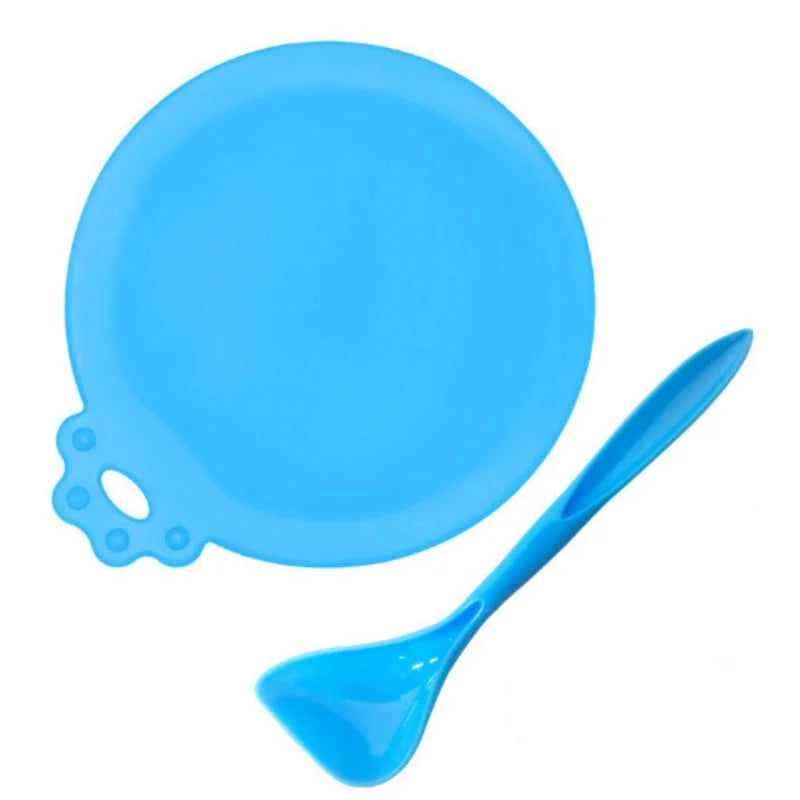 2PCS Reusable Silicone Pet Food Can Cover with Spoon | Airtight Can Lid for Dog and Cat Food Storage sky blue