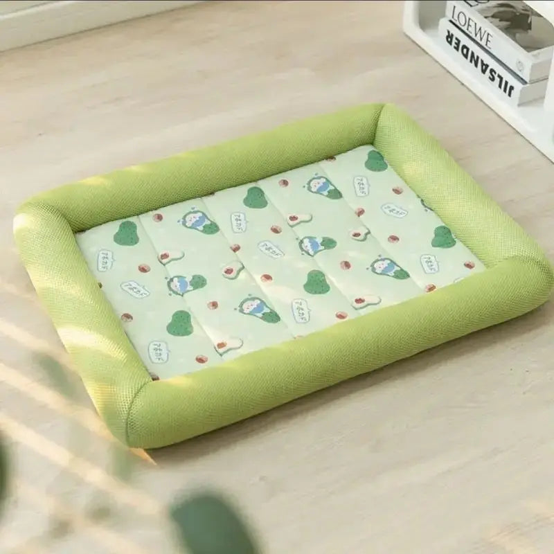 Cool Pet Mat Summer Dog Cooling Pad Breathable Non-stick Hair Waterproof Sleeping Cushion for Large Medium Small Dogs Cats Green