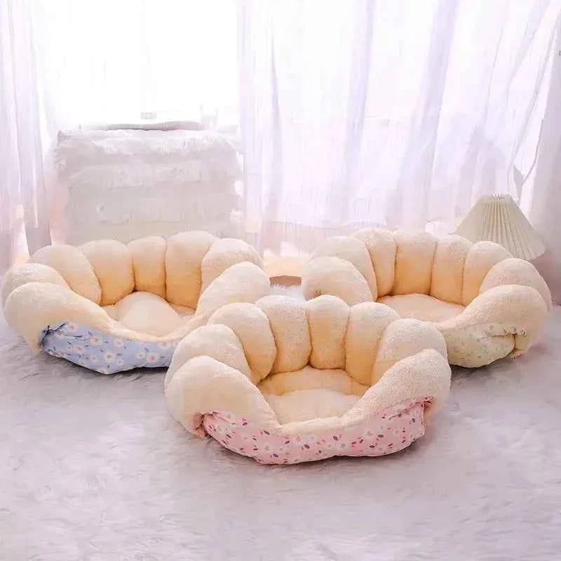 2-in-1 Winter Warm Cat House Bed (Up to 23.6 in) - Convertible Sofa/Basket for Dogs & Cats