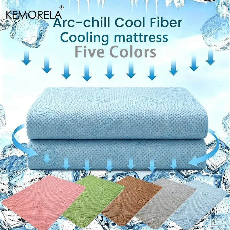 Summer New Thick Pet Cooling Pad with Cute Bear Pattern Washable Ice-Like Smooth Pet Mattress Outdoor Indoor Use For Dog And Cat