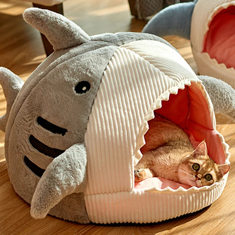Winter Warm Enclosed Cat Cave Bed, Plush Portable Pet Nest, Cozy Kitten Basket Cushion Mat Grey