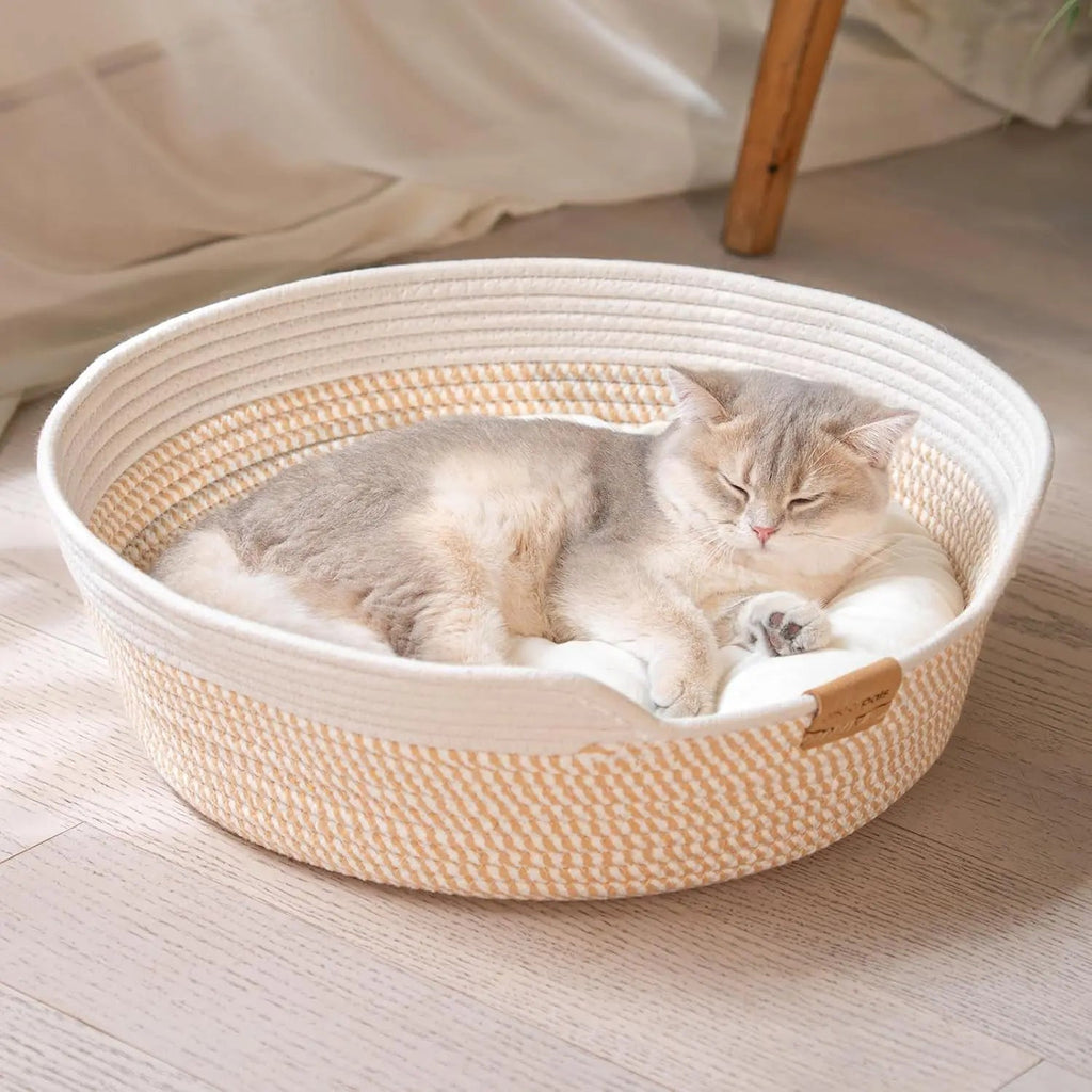 Woven Cat & Small Dog Bed Basket Cushion 18.5in Washable in 3 Colors White