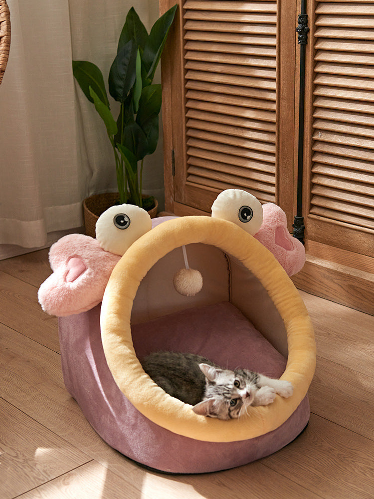 Universal Four Seasons Cat House Bed - Removable & Washable Pink crab M