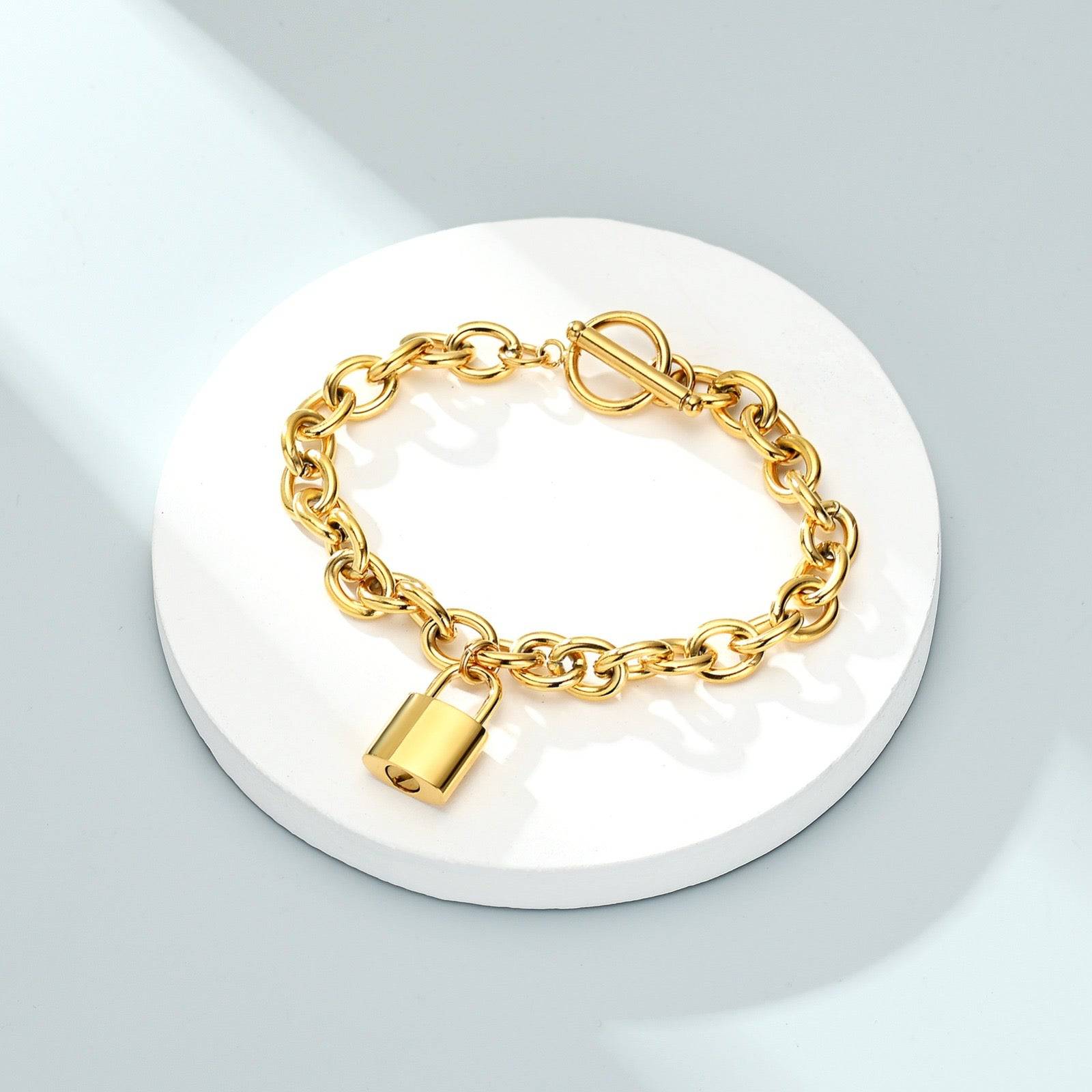 Golden Lock Ashes Bracelet 20cm