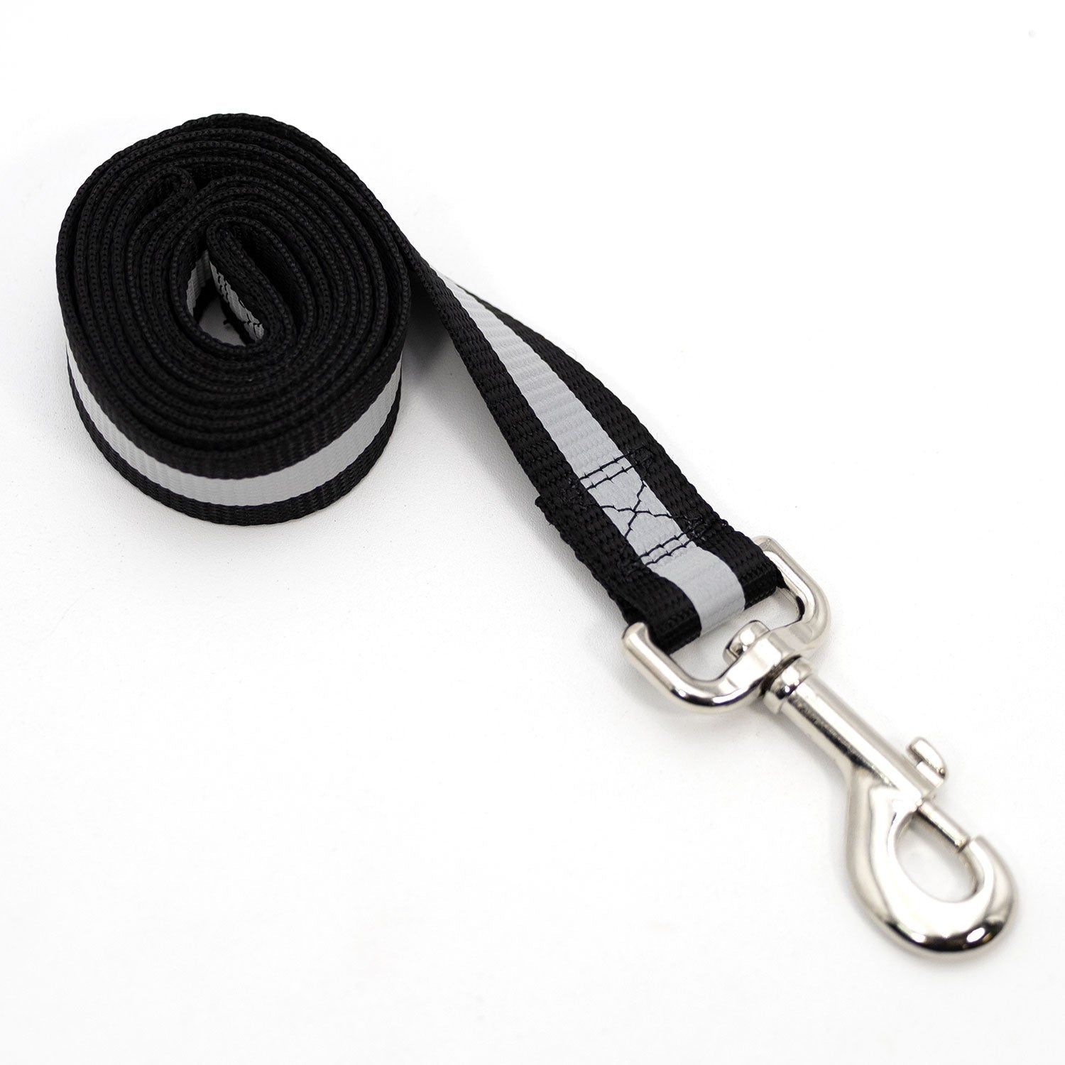 Jeffers Reflective Glow-in-the-Dark Safety Stripe Nylon Dog Leash, 1" W x 4' L Black 1" W x 4' L