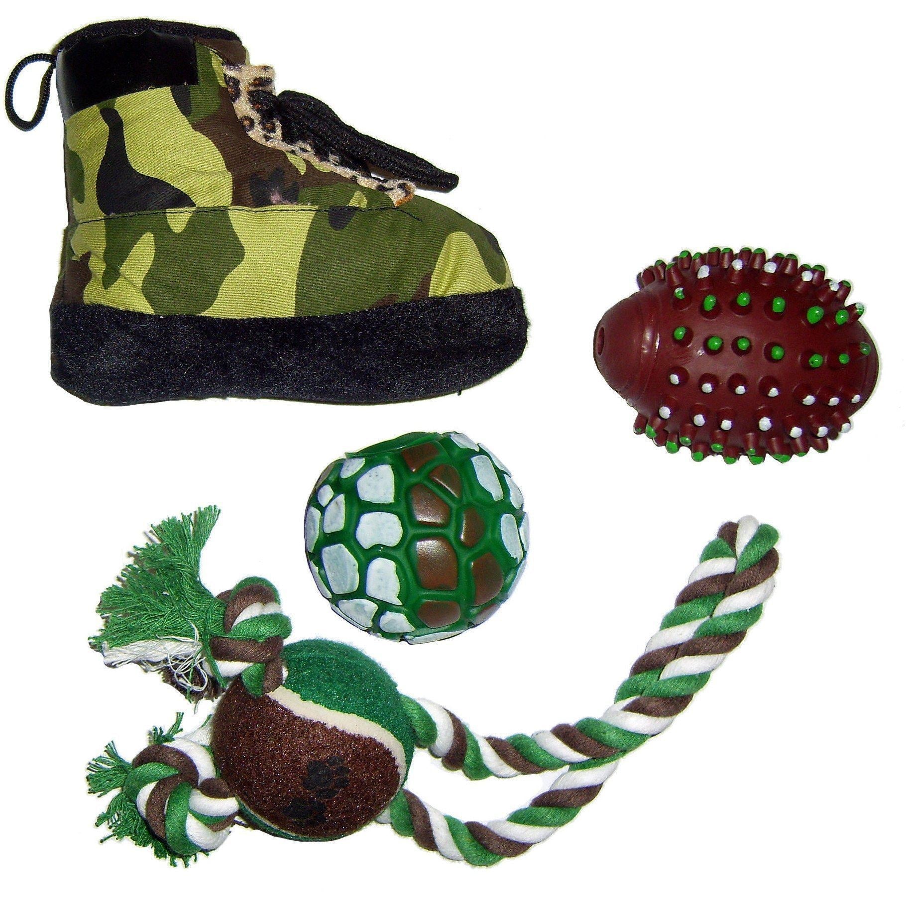 Pet Life ® 'Hunter Themed' 8 Piece Jute Rope and Rubberized Squeak Chew Pet Dog Toy Gift Set Default Title