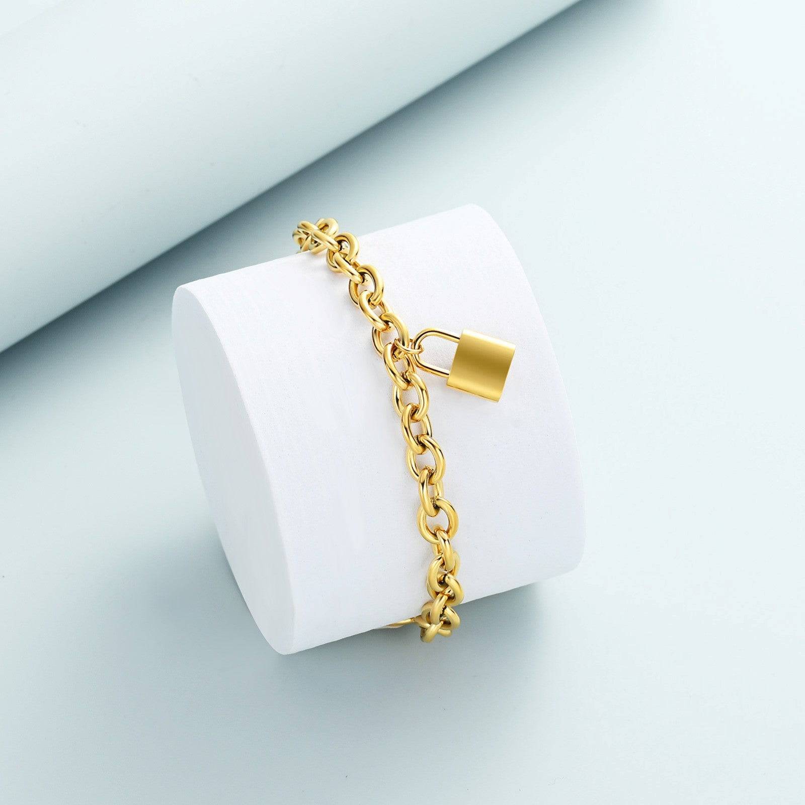 Golden Lock Ashes Bracelet 20cm